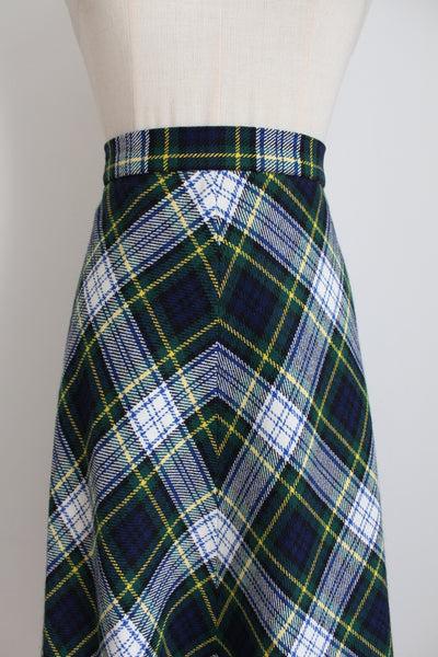 VINTAGE WOOL PLAID CHECK SKIRT - SIZE 8