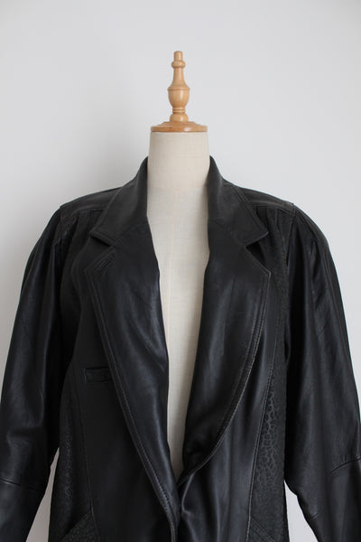 GENUINE LEATHER VINTAGE OVERSIZE JACKET - SIZE 10