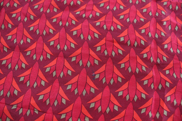 CLEVELAND MUSEUM OF ART 100% SILK SCARF RED