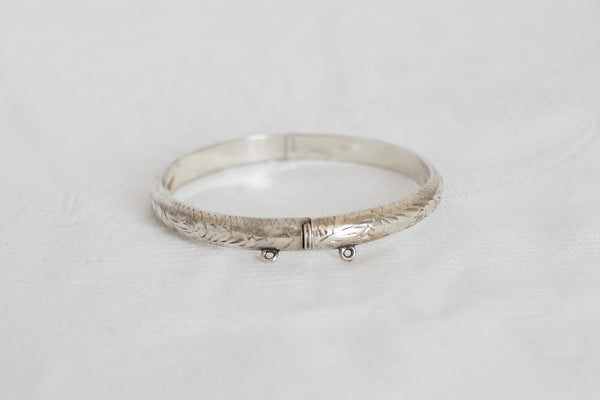 STERLING SILVER FILIGREE BANGLE