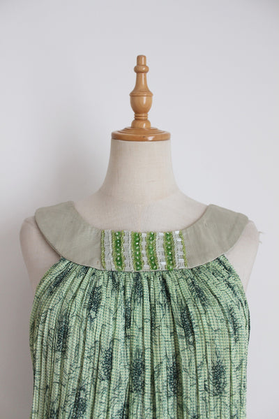 ROSENWERTH SILK BEADED PLEATED TOP - SIZE 10
