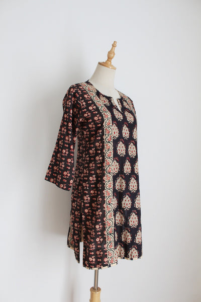 INDIAN COTTON PRINTED TUNIC TOP - SIZE 8