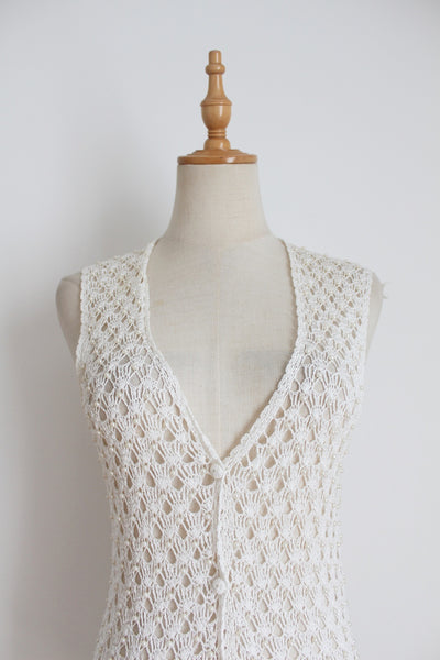 VINTAGE CROCHET KNIT PEARL TOP - SIZE S/M