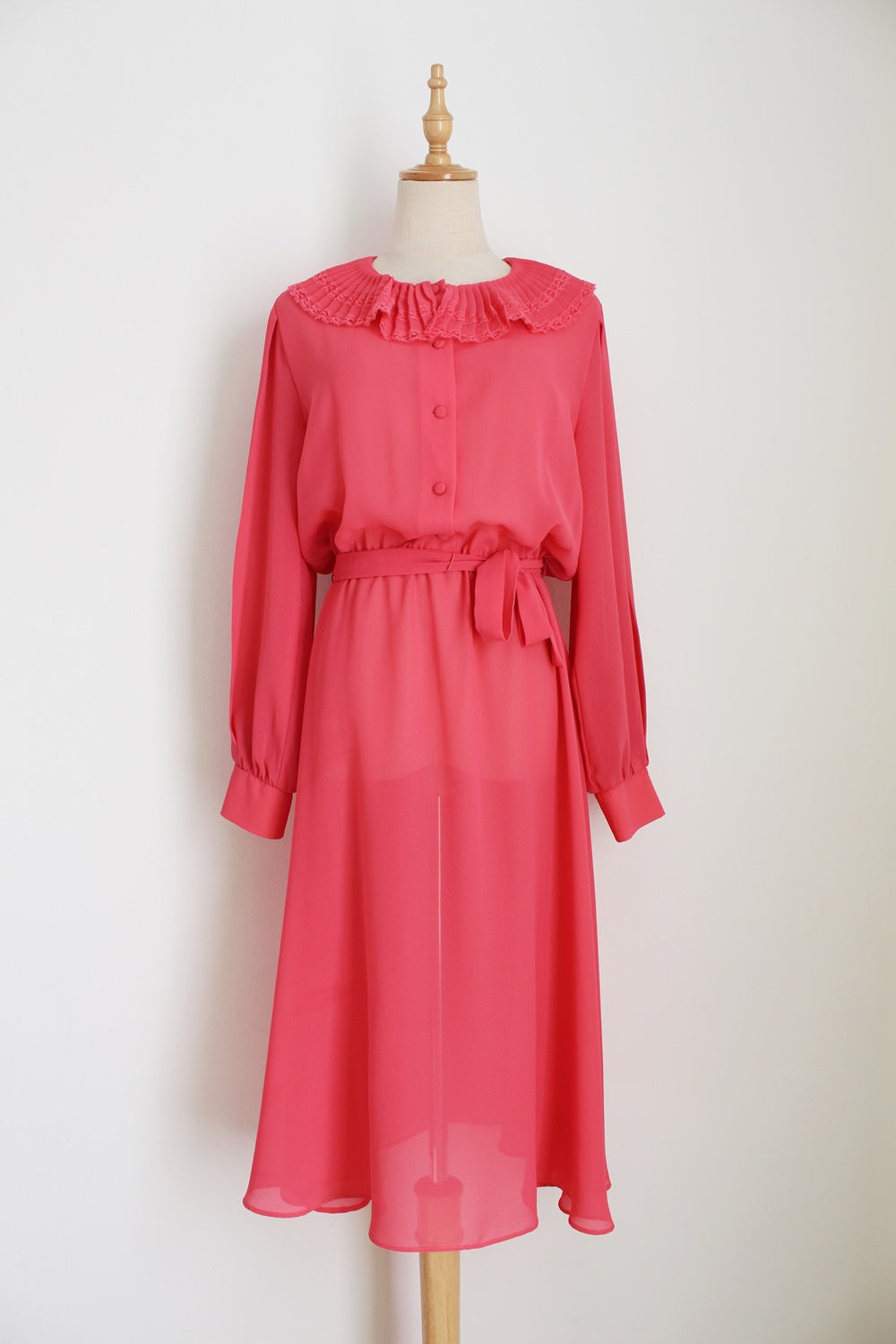 VINTAGE PLEATED COLLAR DRESS CORAL - SIZE 8