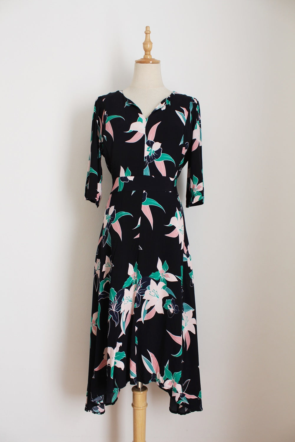 TRENERY FLORAL ASYMMETRICAL DRESS NAVY - SIZE 10