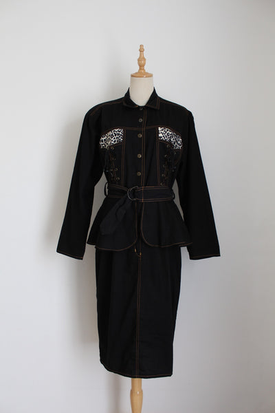 VINTAGE LACE UP PEPLUM DRESS BLACK - SIZE 10