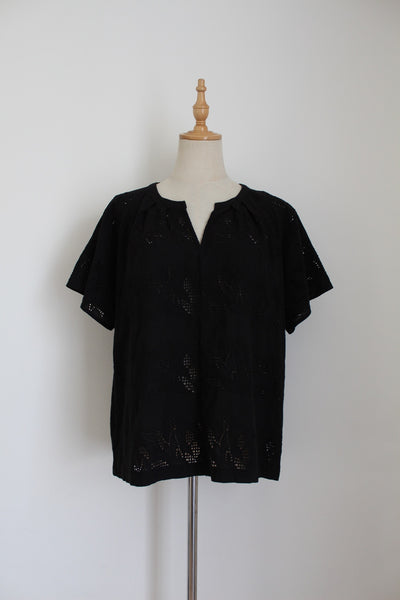 TRENERY BRODERIE SHIRT BLACK - SIZE L