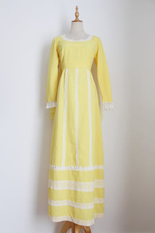 VINTAGE LACE LONG SLEEVE DRESS YELLOW - SIZE 8