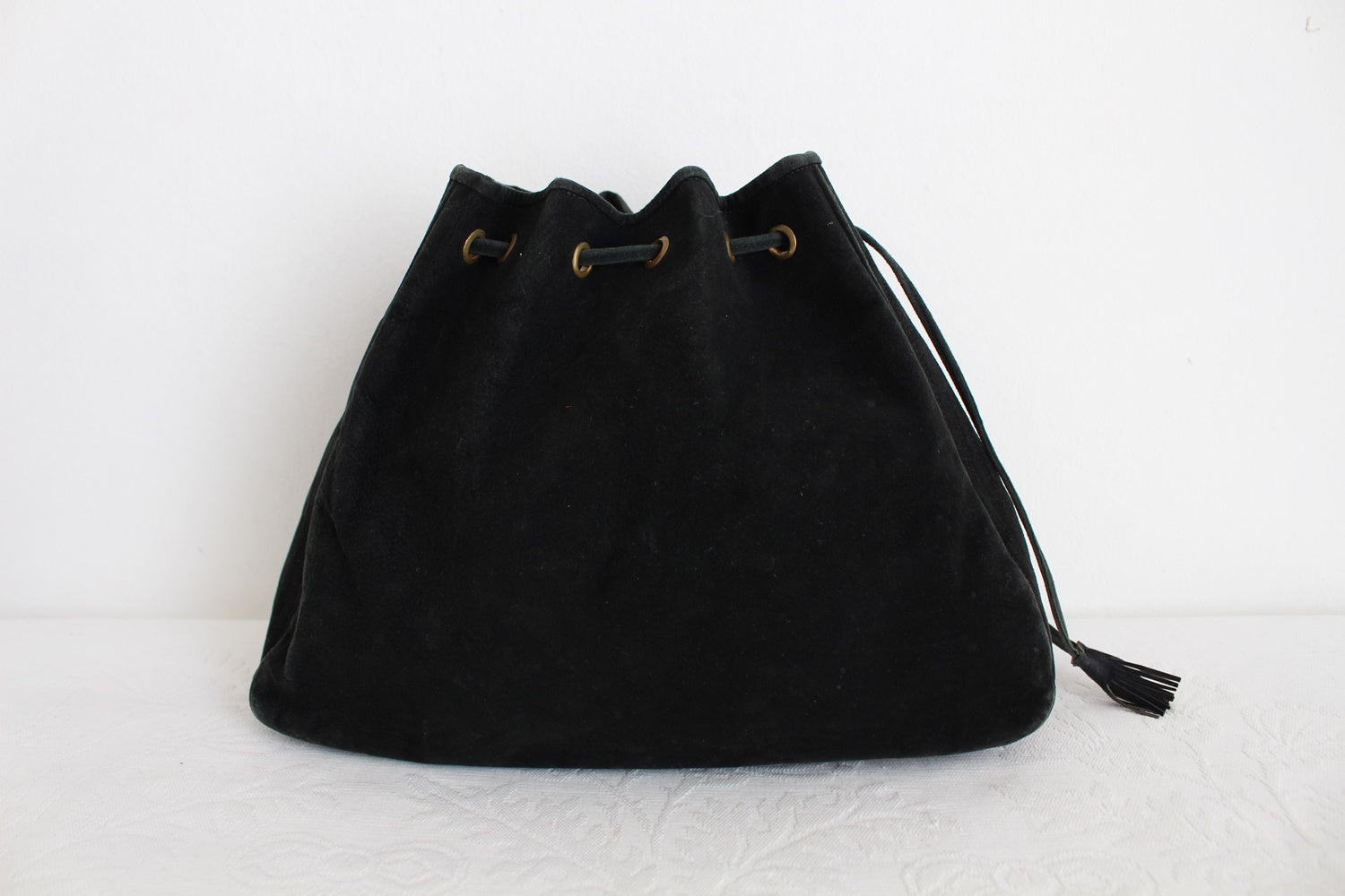 VINTAGE GENUINE SUEDE LEATHER POUCH BLACK