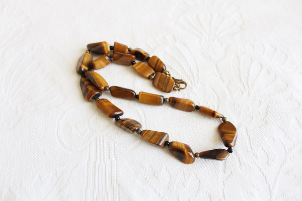 VINTAGE TIGER'S EYE TUMBLED GEM STONE NECKLACE