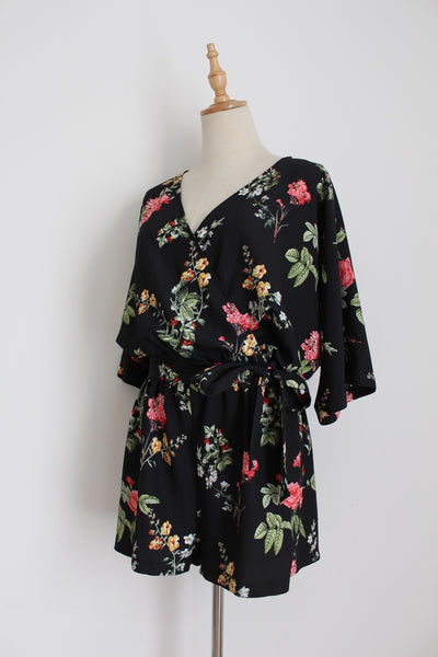 WOOLWORTHS FLORAL PLAYSUIT BLACK - SIZE 10/12