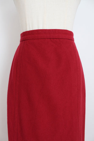 BALLY 100% WOOL VINTAGE SKIRT RED - SIZE 10
