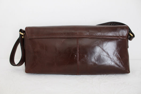 BUSBY GENUINE LEATHER BAGUETTE BROWN