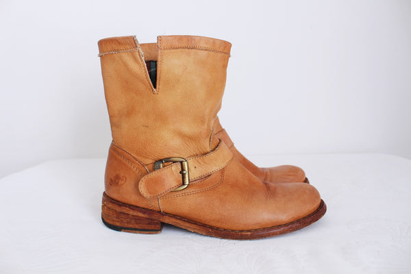 FELMINI GENUINE LEATHER ANKLE BOOTS TAN - SIZE 6