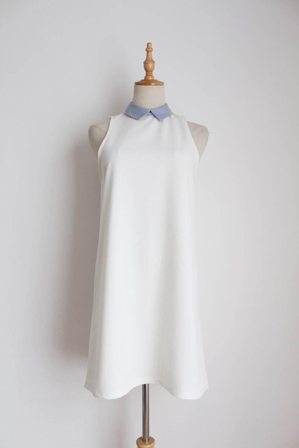 ZARA TRAFALUC SHIFT DRESS WHITE - SIZE 8