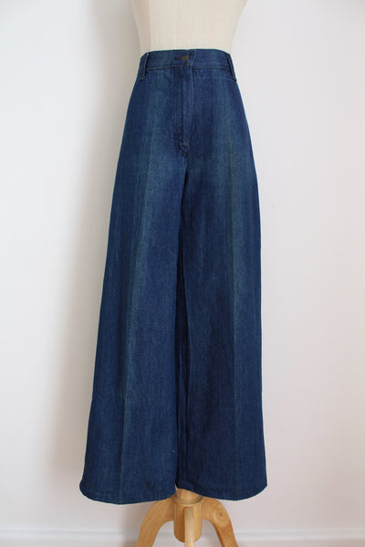 VINTAGE WIDE LEG DENIM JEANS - SIZE 6