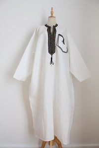 VINTAGE KAFTAN WHITE BLACK - SIZE XL