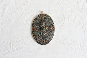 VINTAGE FLORAL EMBOSSED PENDANT