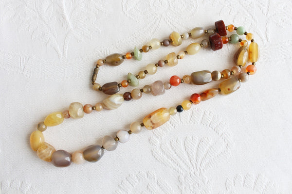 VINTAGE MULTICOLOUR GEM STONE NECKLACE