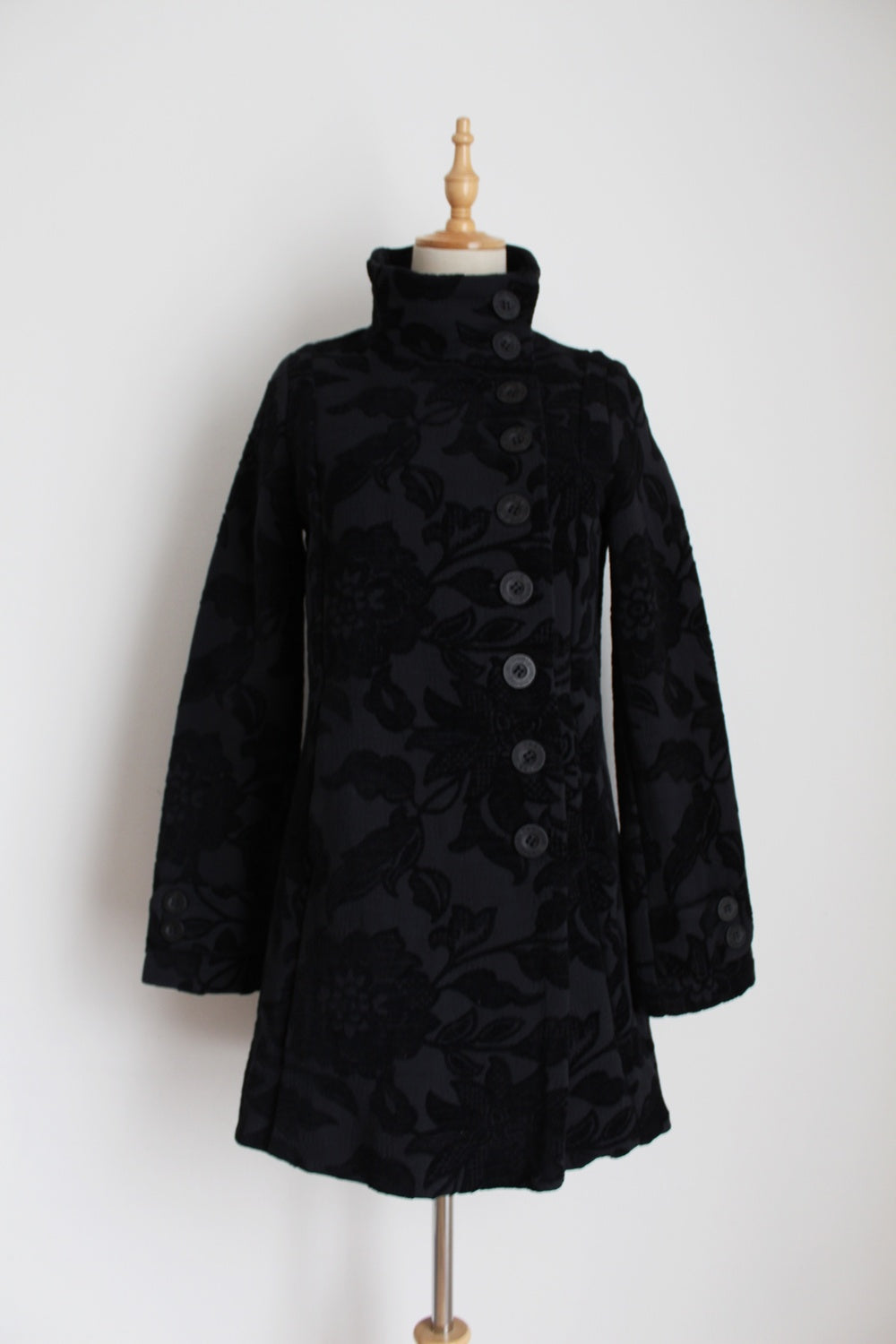 DESIGUAL CHENILLE FLORAL COAT BLACK - SIZE 6
