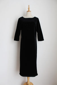 VINTAGE VELVET BEADED DRESS BLACK - SIZE 12