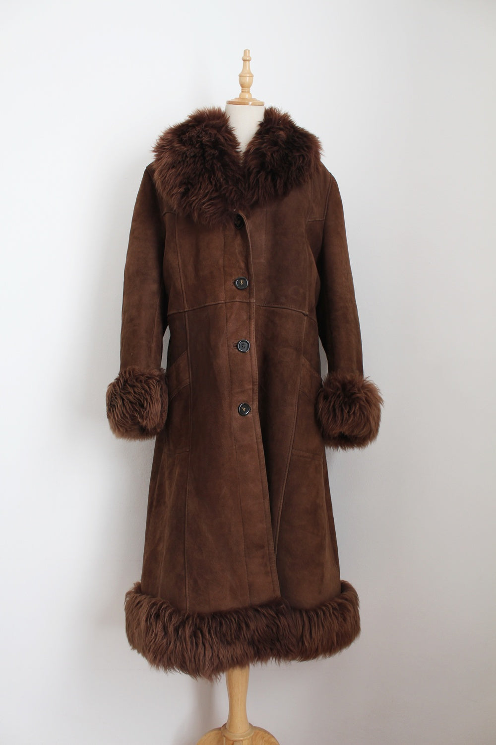 VINTAGE GENUINE SHEEPSKIN COAT BROWN - SIZE 14