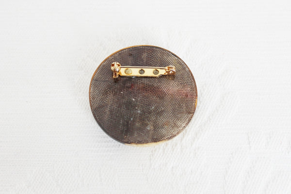 GENUINE SNAKE SKIN VINTAGE BROOCH CREAM