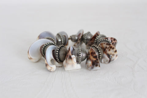 TIGER COWRIE SHELL VINTAGE BRACELET