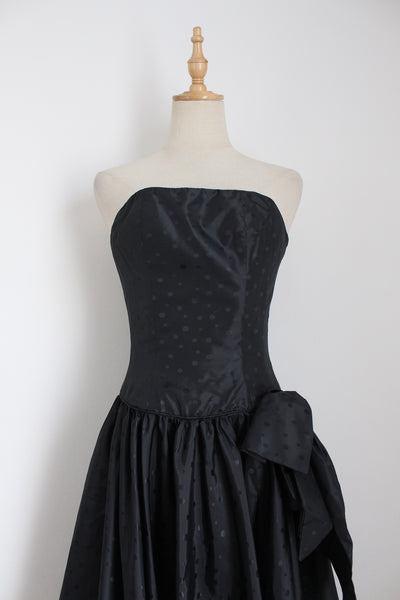VINTAGE POLKA DOT STRAPLESS DRESS BLACK - SIZE 4