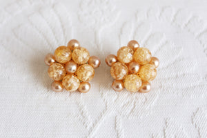VINTAGE PEACH FAUX PEARL CLUSTER CLIP-ONS