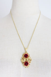 VINTAGE ROSES GOLD TONE PENDANT NECKLACE