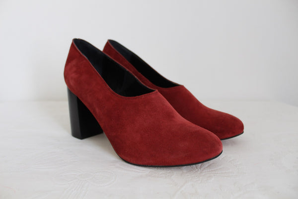 NEW STIG P GENUINE SUEDE LEATHER HEELS RED - SIZE 8